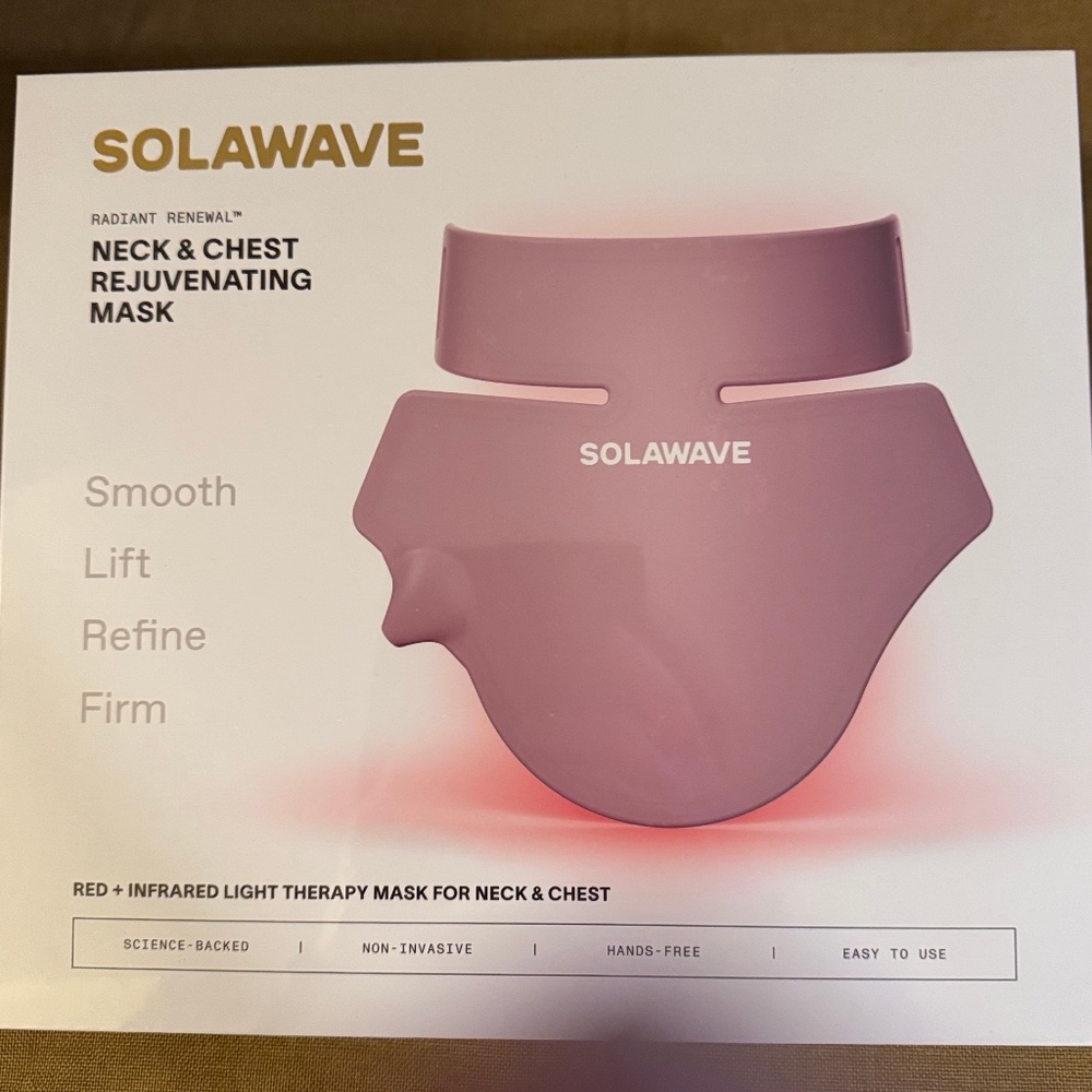 Solawave Neck & Chest Rejuvenating Red Light Therapy Mask - Picture 2 of 9